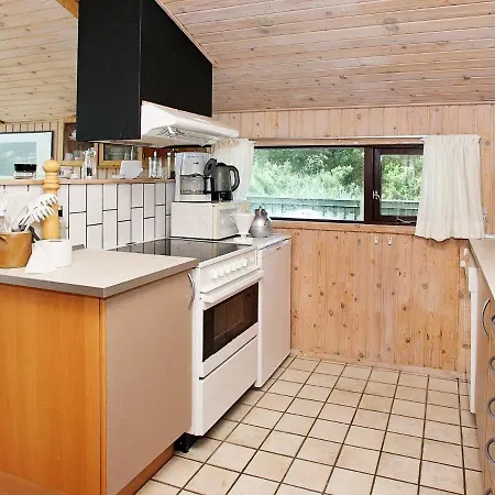 Three-bedroom Holiday In 1 Ferienhaus *